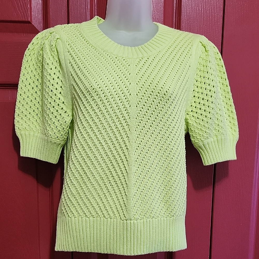 CAbi NWOT SzXS Neon Lime Open-Knit Puff Sleeve Top